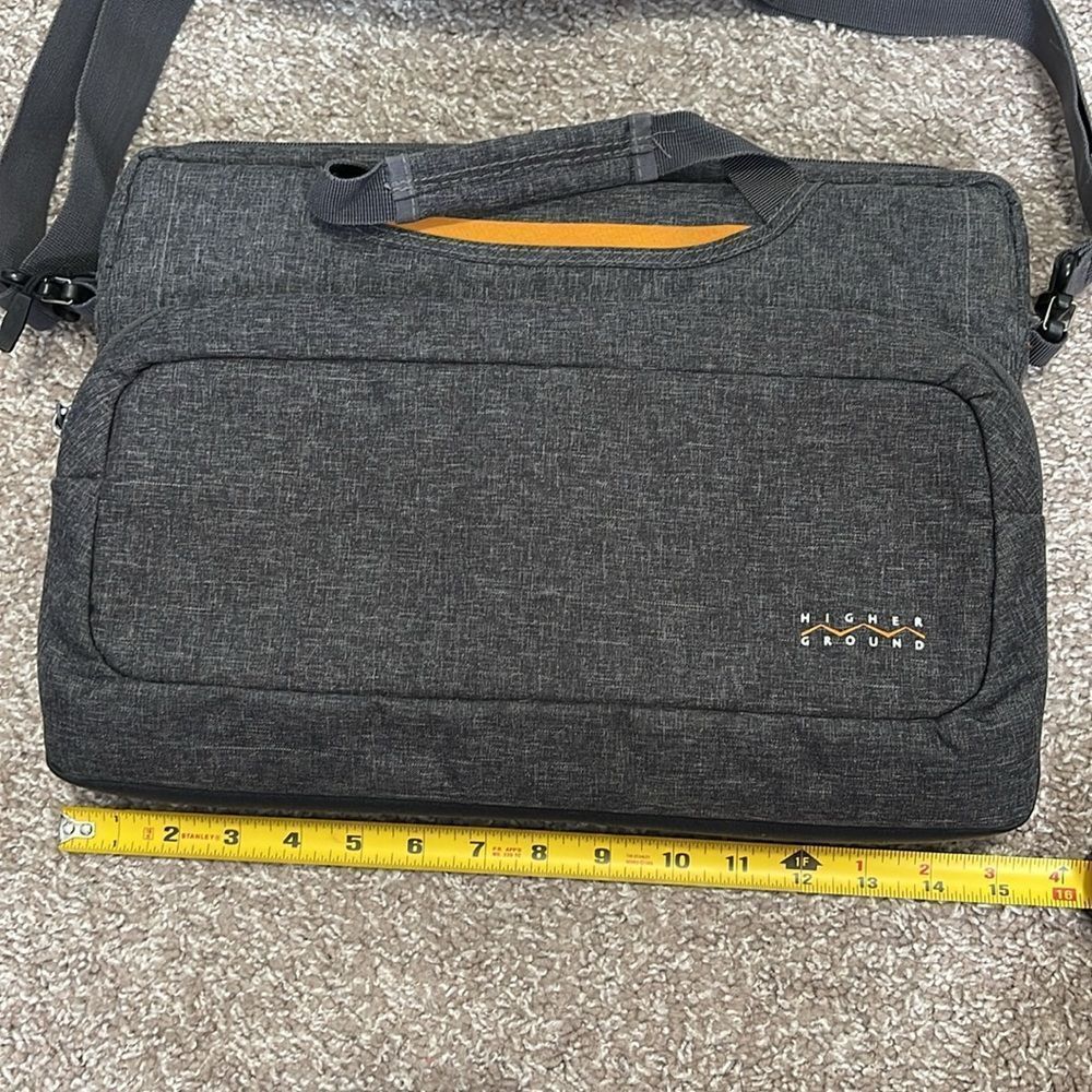 NWOT laptop case - Picture 5 of 5